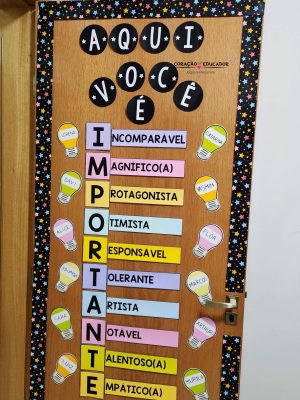 porta de acolhida acrostico.jpg