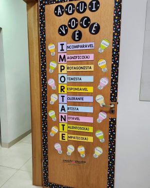 porta de acolhida acrostico 4.jpg